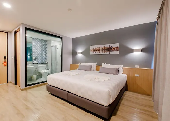 Hotel Le Lert Ratchaburi